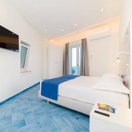 Eden Sul Mare Bed and Breakfast 3*