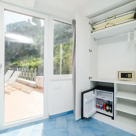 Oda ve Kahvaltı Eden Sul Mare Amalfi