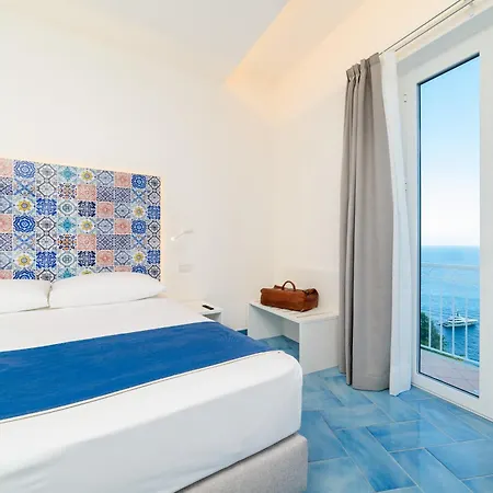 Eden Sul Mare Oda ve Kahvaltı Amalfi